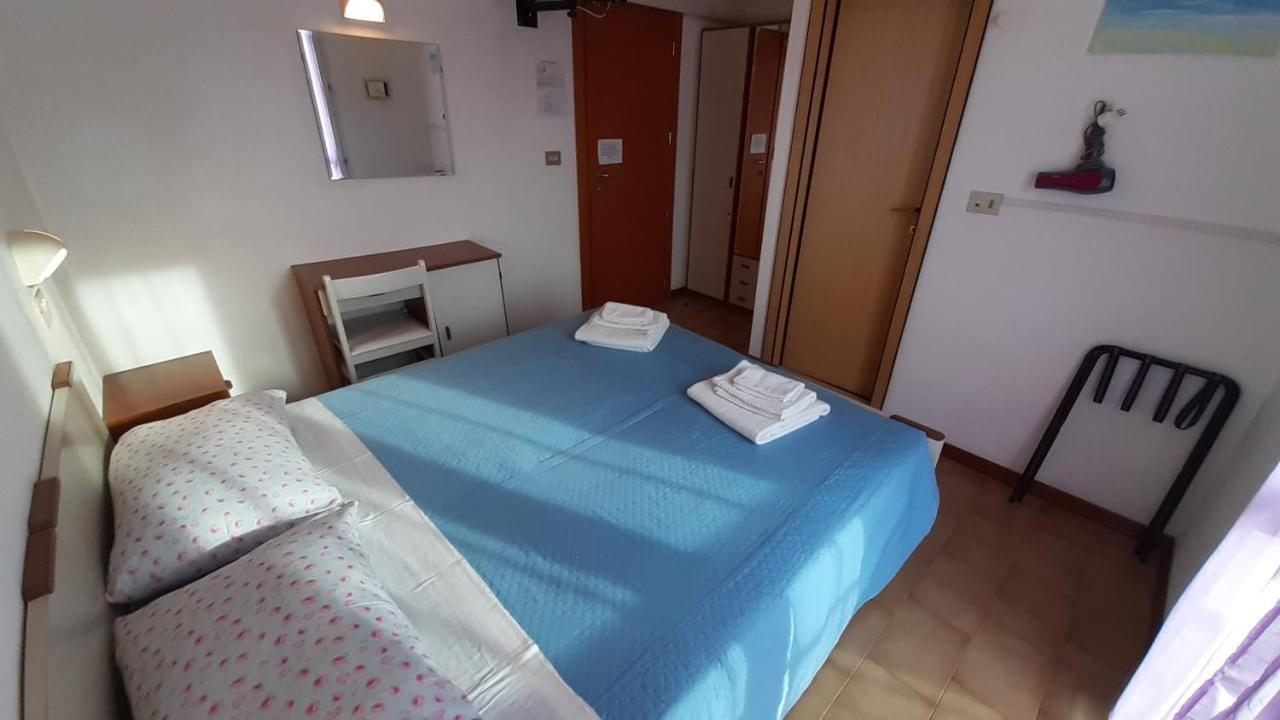 Hotel Elisabetta Cattolica Exteriör bild